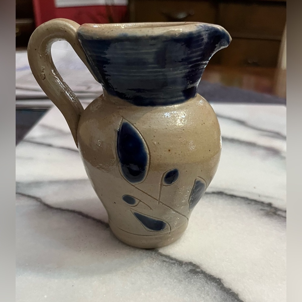WILLIAMSBURG POTTERY Salt Glazed Stoneware Blue Pottery Pitcher Creamer
